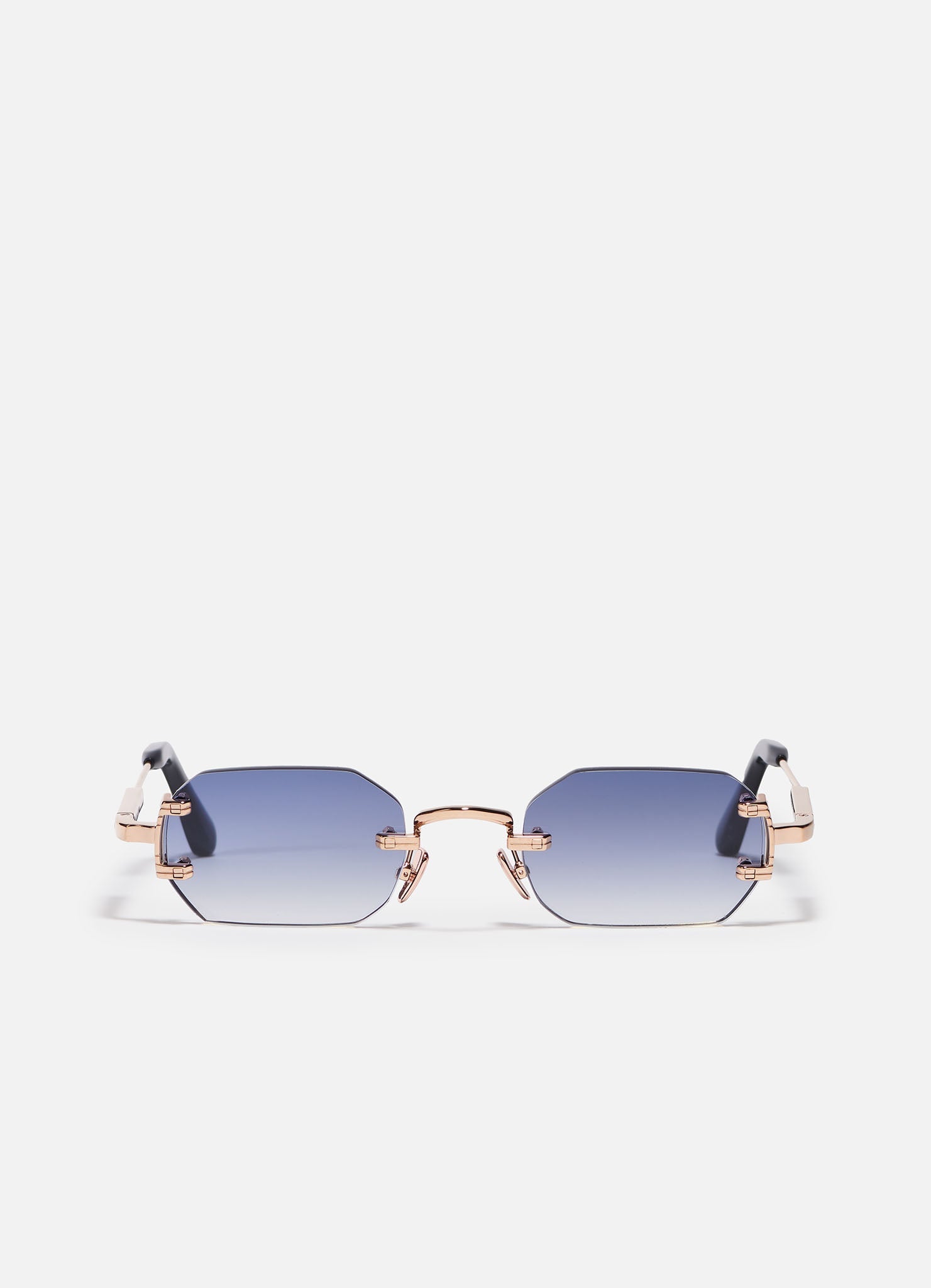 Amaru - C517