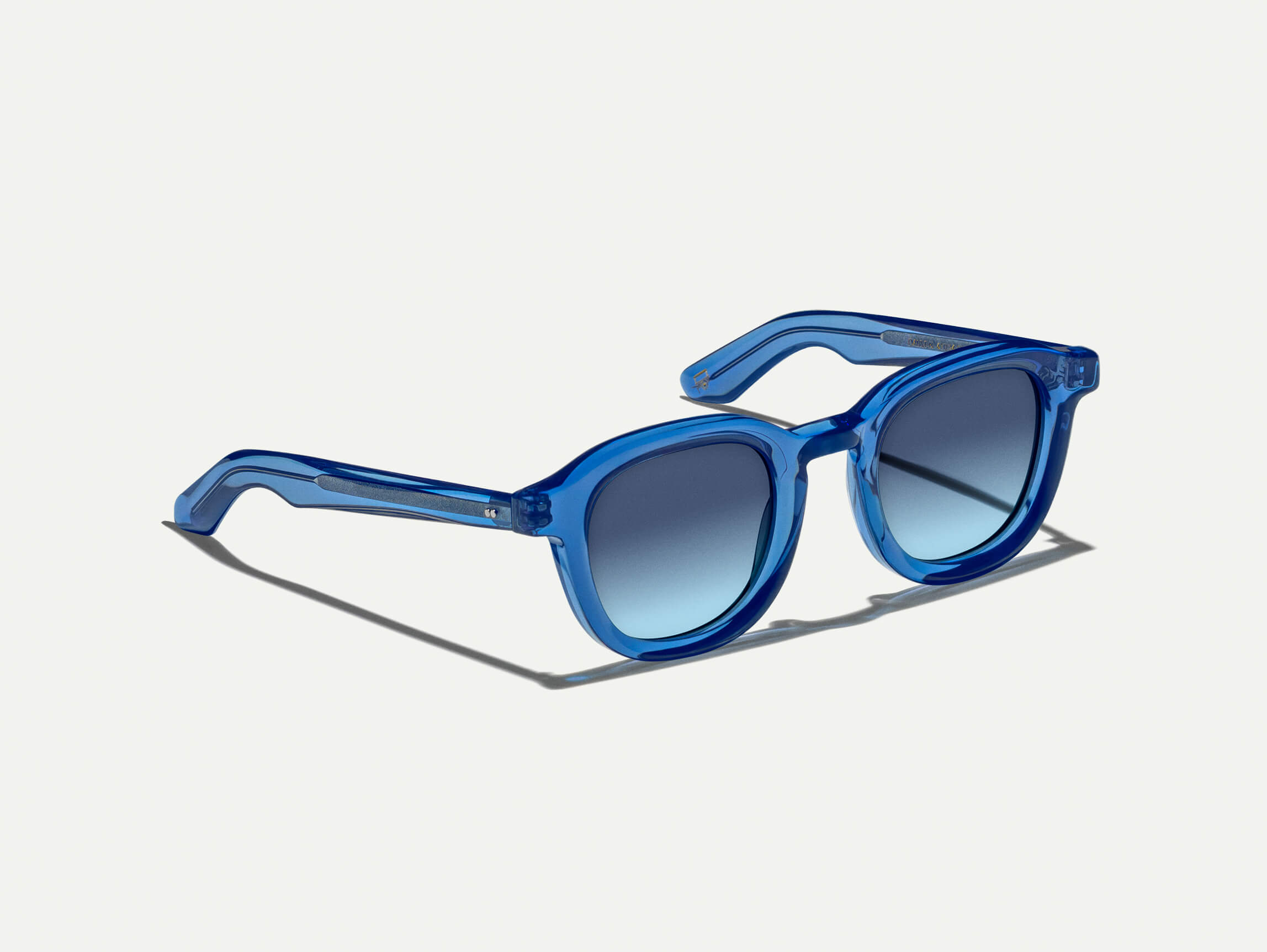 DAHVEN MONOCHROME — Sapphire
